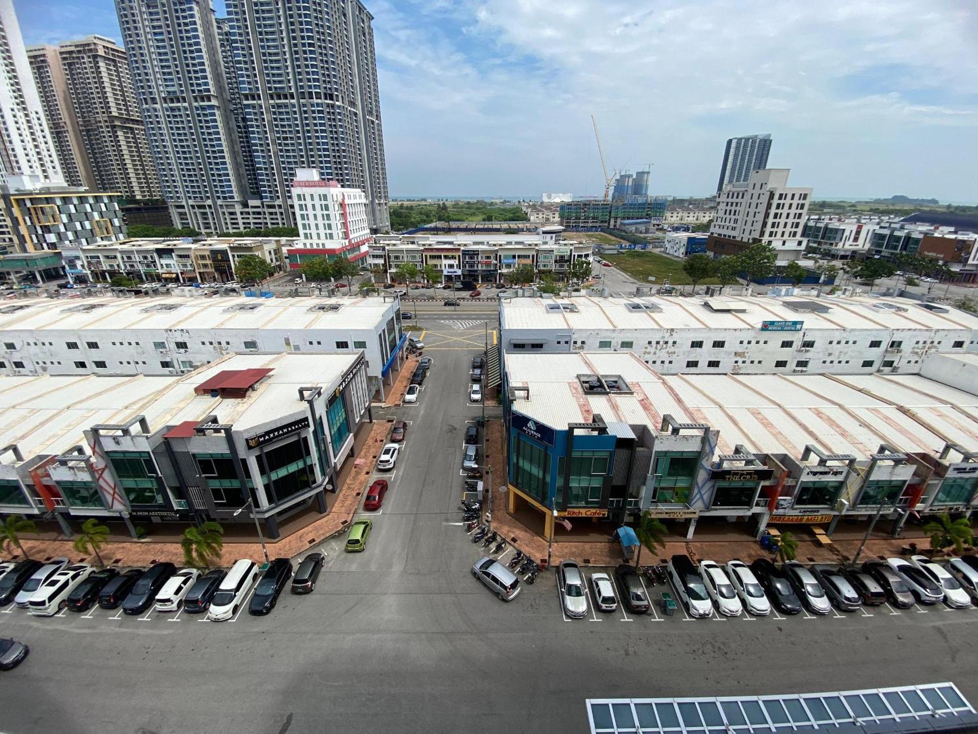 The Wave Residence By Jeffery Lam Home Management Malacca Exteriér fotografie