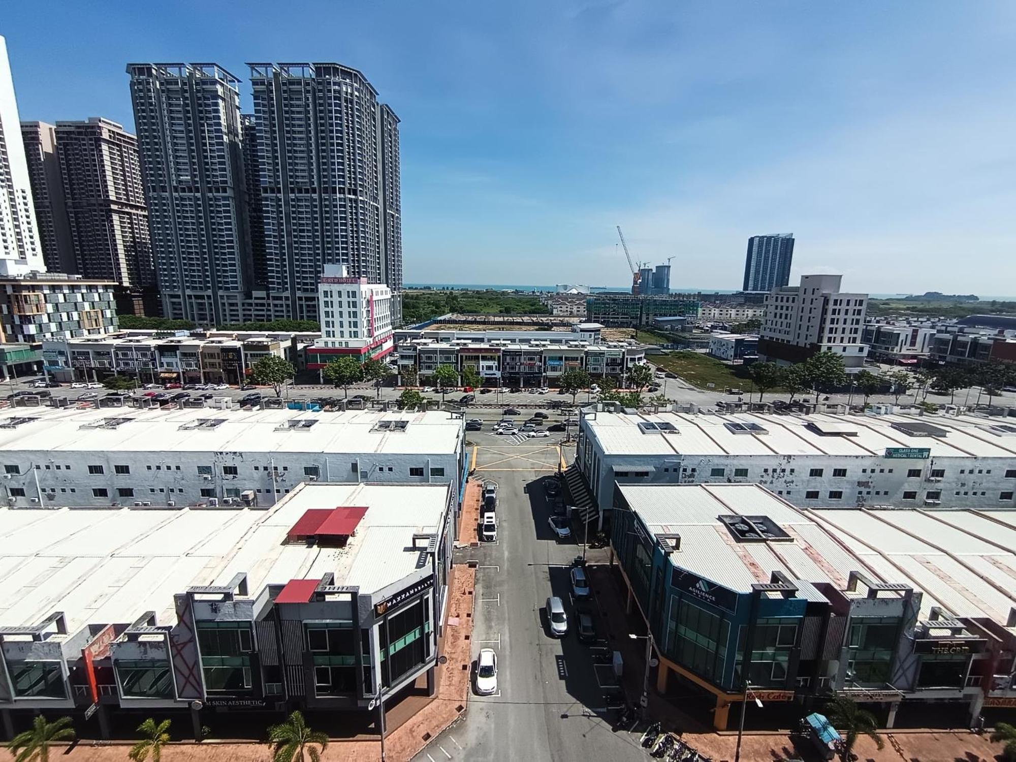 The Wave Residence By Jeffery Lam Home Management Malacca Exteriér fotografie